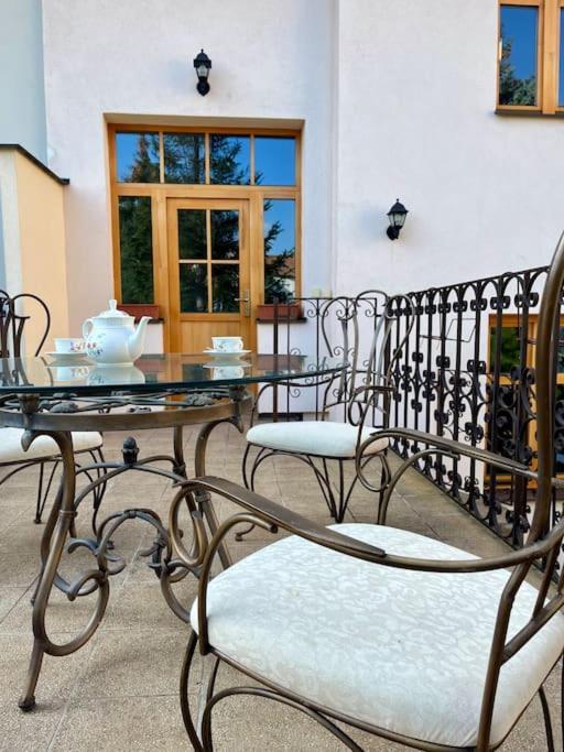 Apartman Terasa U Kolonady Appartement Poděbrady Buitenkant foto